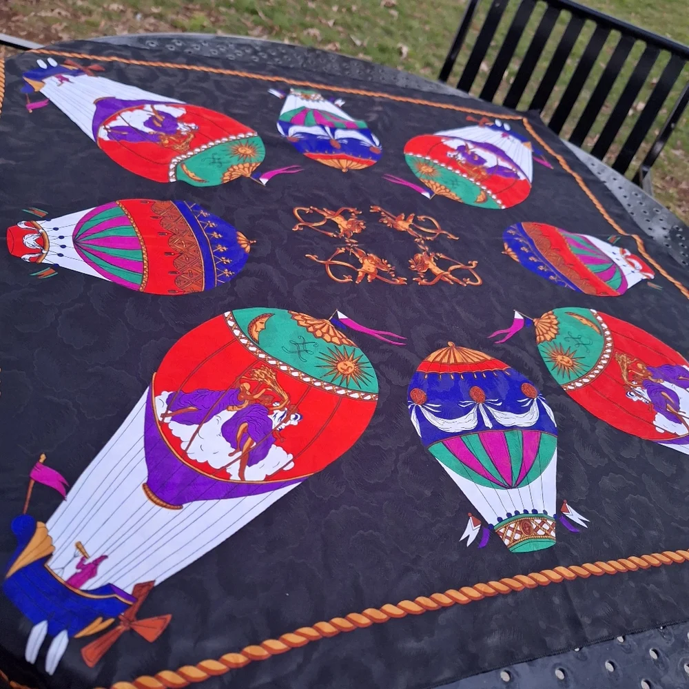 Hot Air Balloon Scarf Vintage Large Bright Colors Wrap Silky Classic Retro - Picture 5 of 16